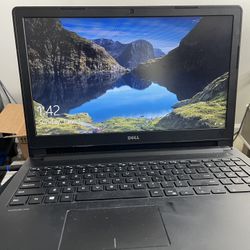 Dell Latitude 3560 Core i3, 4gb ram, 500 gb hard drive