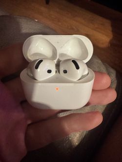 AirPods 4