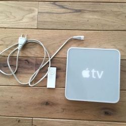 Apple TV 1st Generation 