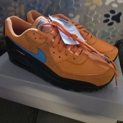 🔥 RARE NIKE SAMPLE – SIZE 9 MEN’S 🔥