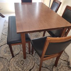 Table And Chairs 