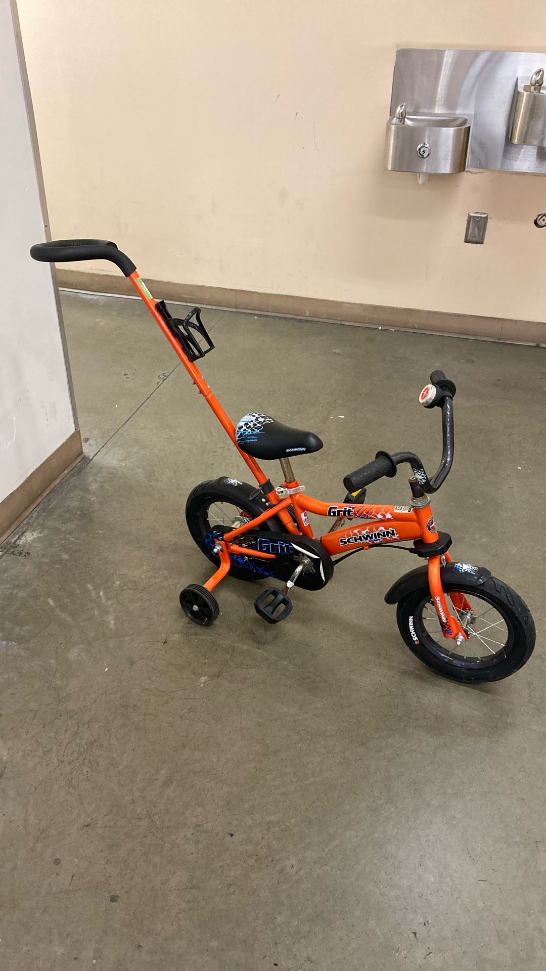 Schwinn Toddler Bike With Handle