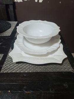 Porcelain Trio Server Ware