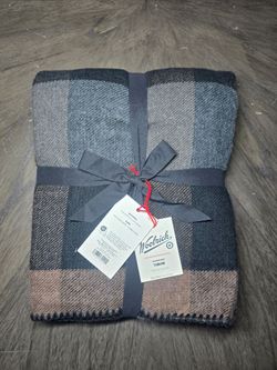 Woolrich Plaid Oversized Throw Blanket Machine Washable