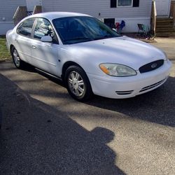 2006 Ford Taurus 