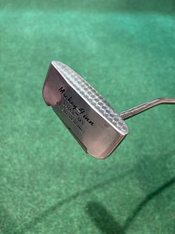 Mickey Finn T-Bar putter 35” right handed