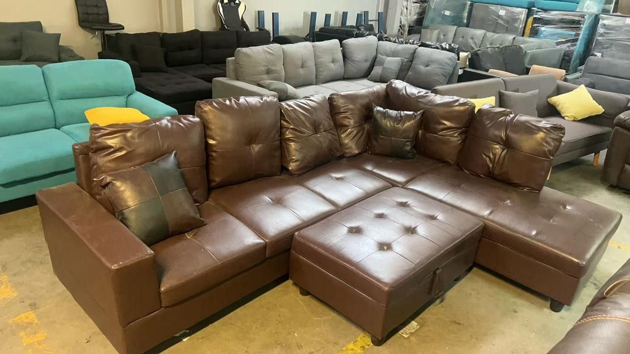 BRAND NEW 3 PIECES SECTIONAL COUCH WITH STORAGE OTTOMAN