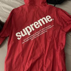 Supreme wind Breaker