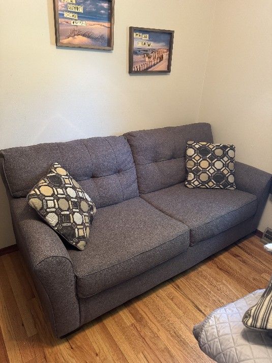 Sleeper Sofa- Full Size