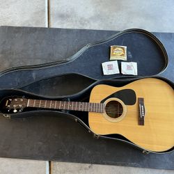 Yamaha Acoustic Guitar FG 332-1