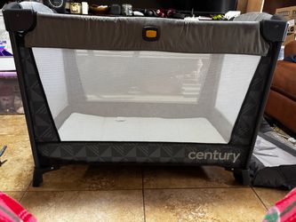Century Portable Baby Play Yard