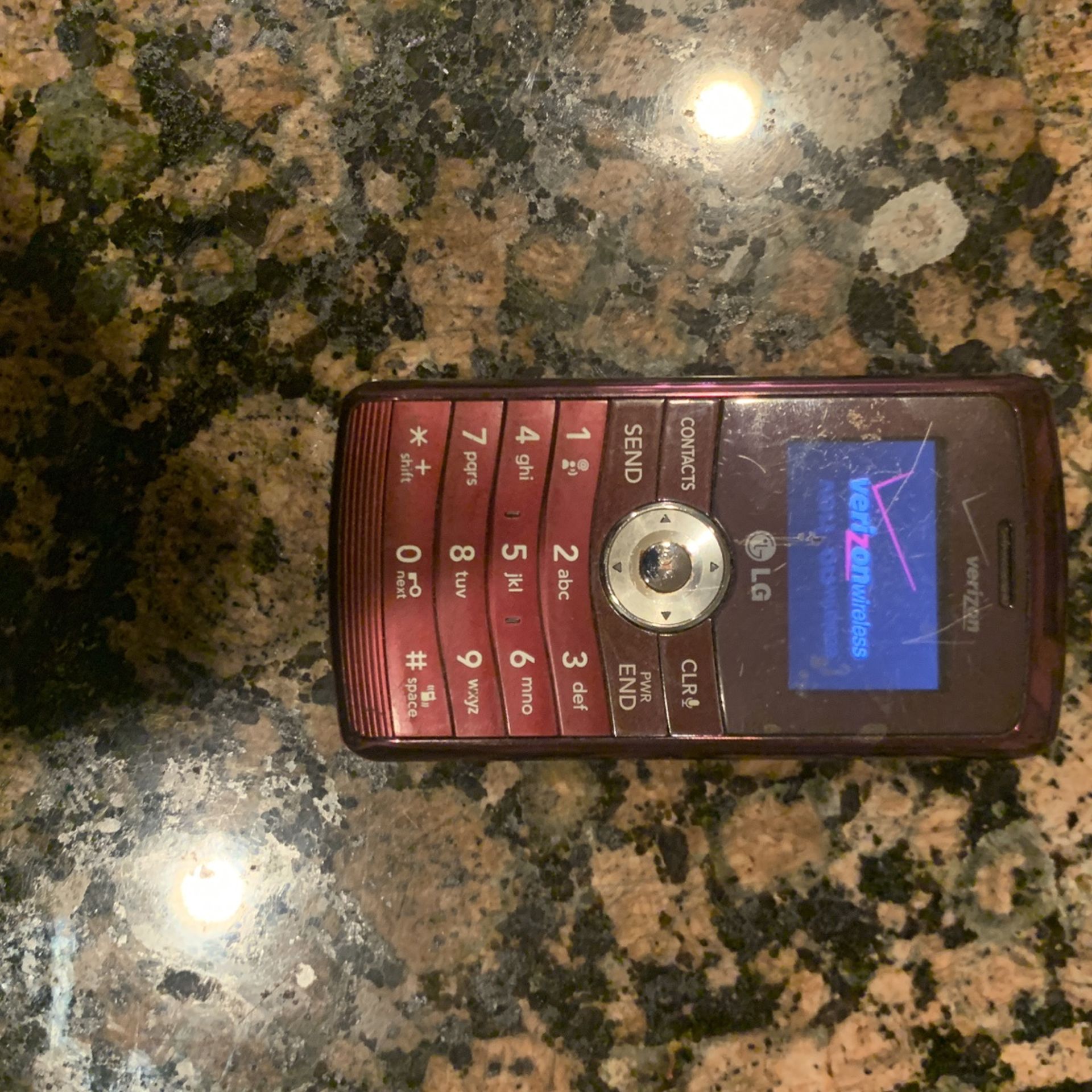 Verizon LG ENVY3 - LG-VX9200M, Maroon