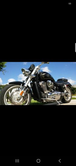 2005 Honda vtx 1800