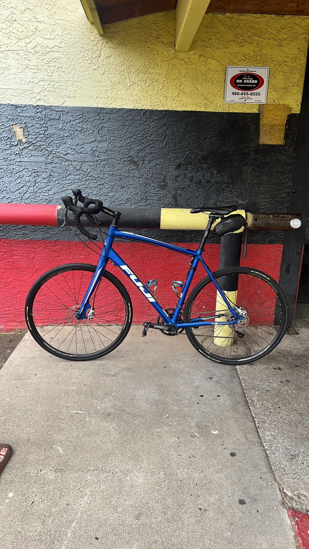 Fuji Sportif LE 3.0 58cm Road Bike