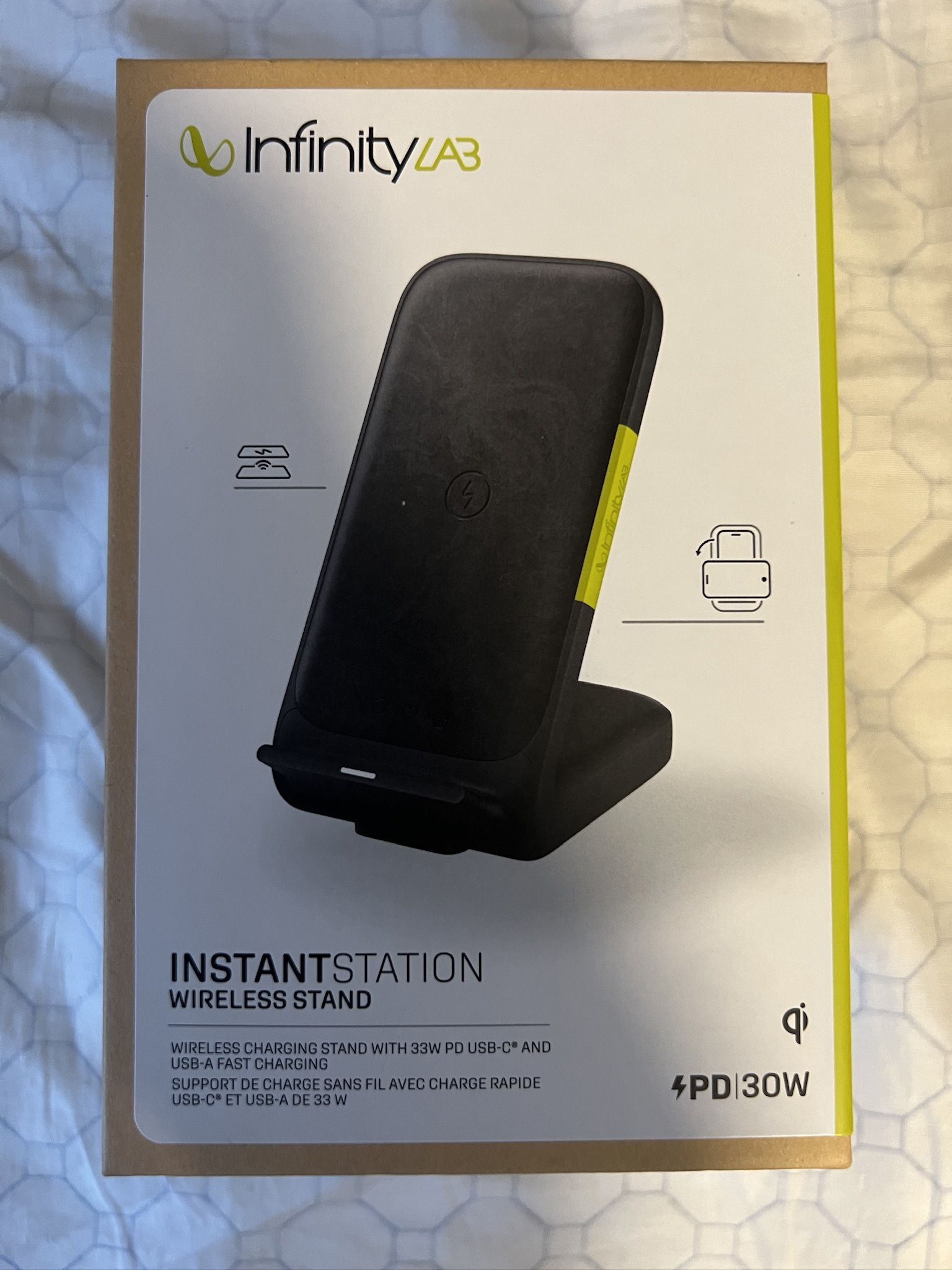 Infinity Lab Wireless Charging Station