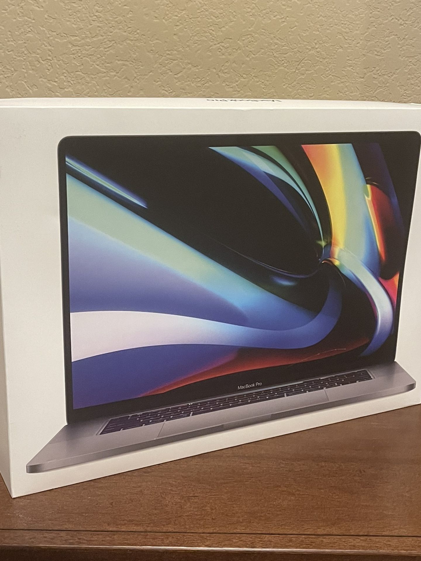 MacBook Pro 16” I7 16gb 500ssd + Original Box & Accessories + 🍎warranty!