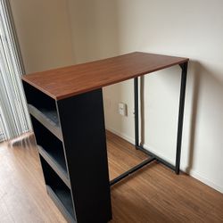 Counter / Pub Table