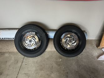 Harley Davidson stock Wheels