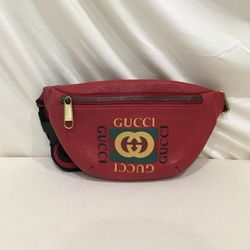 NEW Gucci Red Leather Waist Bag