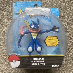 Pokemon TOMY Ash-Greninja Action Figure 6”