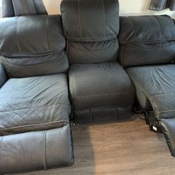 Electric Reclining Couch