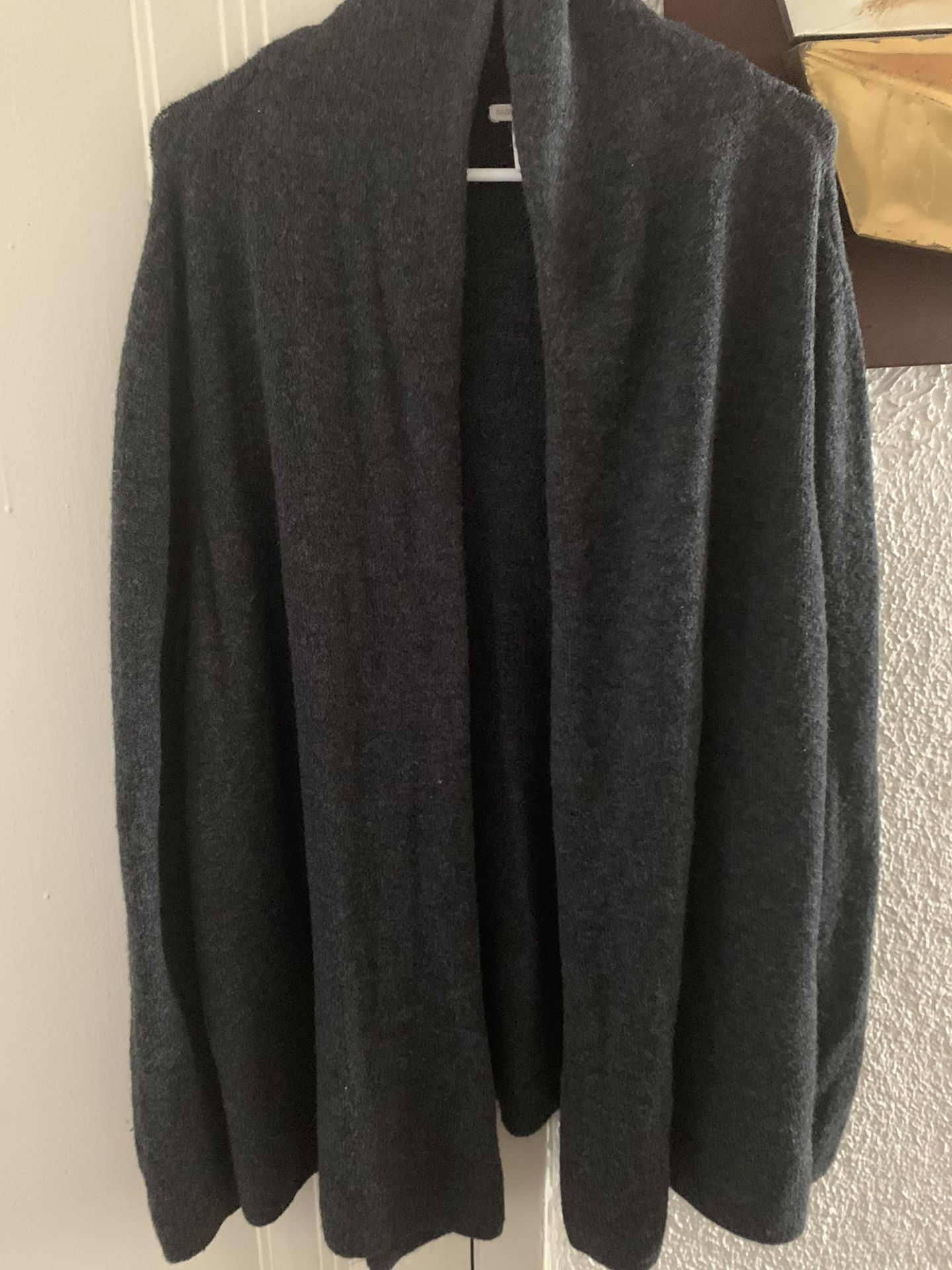 H&M Women’s XL thick open front cardigan
