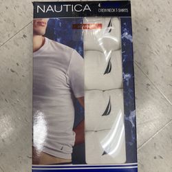 NWT Nautica Men’s Crew Neck Tshirt 4 Pack Size L