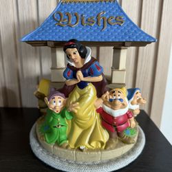 Snow White Piggy bank