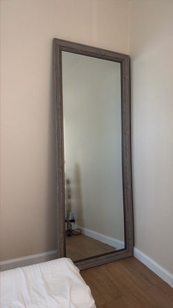 6’ Used Mirror