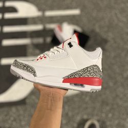 AIR JORDAN RETRO 3 “HALL OF FAME” SIZE 8.5 R3PŠ