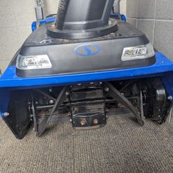 Snow Blower (Snowjoe) with Rechargeable battery and charger