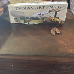 Indian Art Knife - Bear