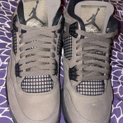 Jordan 4 Retro Cave Stone size 8.5 New Without Box 