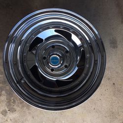 Chevy  Vintage Slotted Cragar Chrome Rims With Caps 