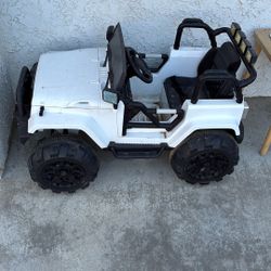 Kids Drive Jeep- FREE (No Charger)