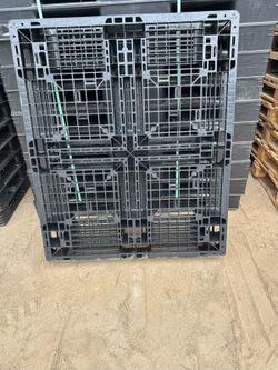 New Plastic Pallets 