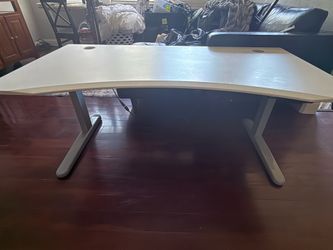 White Curved Standing Desk