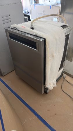 Stainless steel fridge and dishwasher