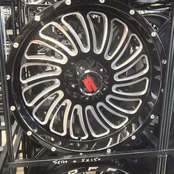 🛻 NEW LOOK, NEW RIDE! 🏎️
Don't settle for stock! From Lift Kits and Leveling Kits to the cleanest Custom Wheels in Phoenix, we do it all at Phoenix 