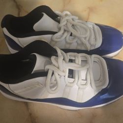 Retro Low Concord 11's (Women's) 