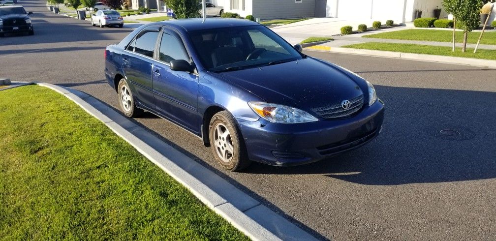 2004 Toyota Camry