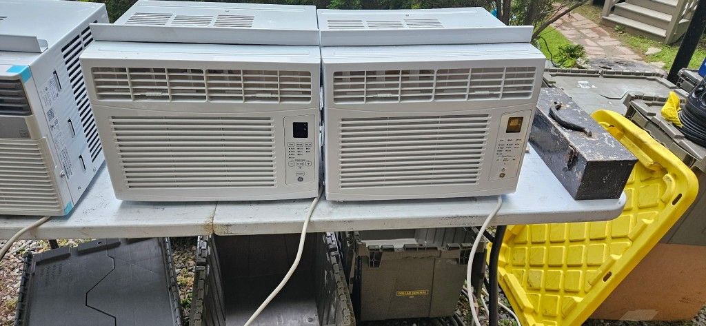 Window AC Windows