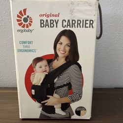Baby Carrier (Ergobaby) with the Infant Insert included 