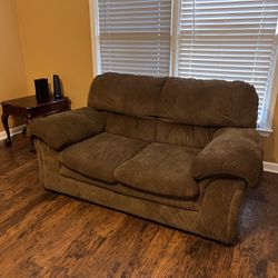 Couch Loveseat 