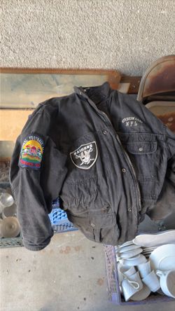 Raiders stadium jacket  large
