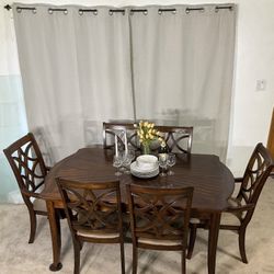 Formal Dining Table With Extension & 6 Chairs