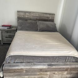 Full Size Bed