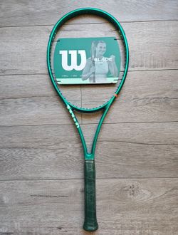 Wilson ‎Blade 98 V10 305G L2 Grip 4 1/4 VX 16x19 Tennis Racquet