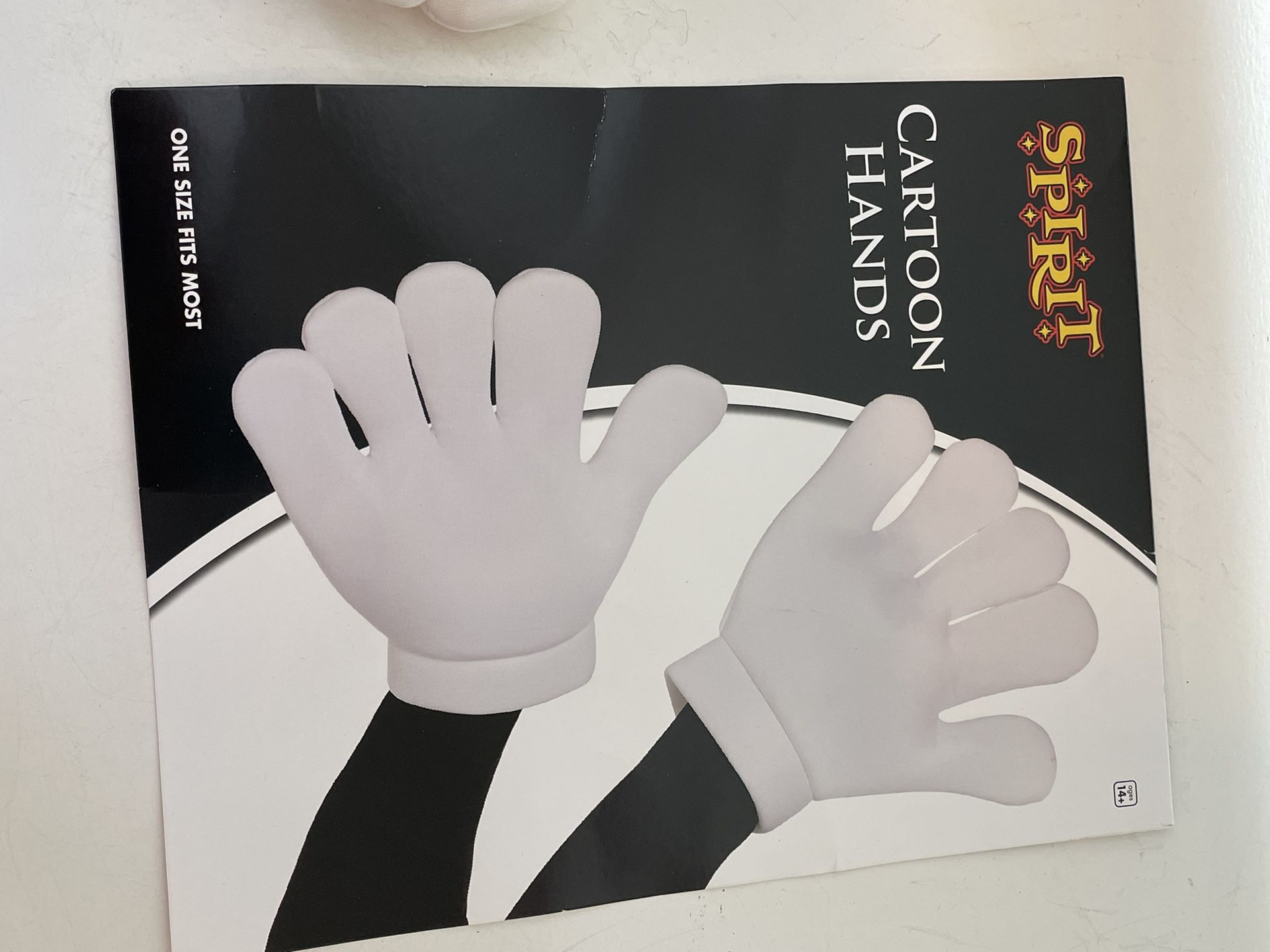 Gloves Disney / Cartoon Hands Spirit Halloween Brand New