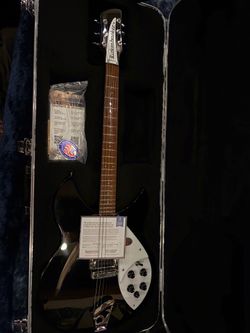 2026 Rickenbacker 330